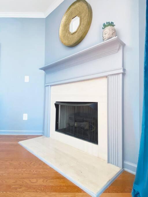 Entire Home Downtown Atl! Walk To Gwcc And More! Atlanta Exterior photo